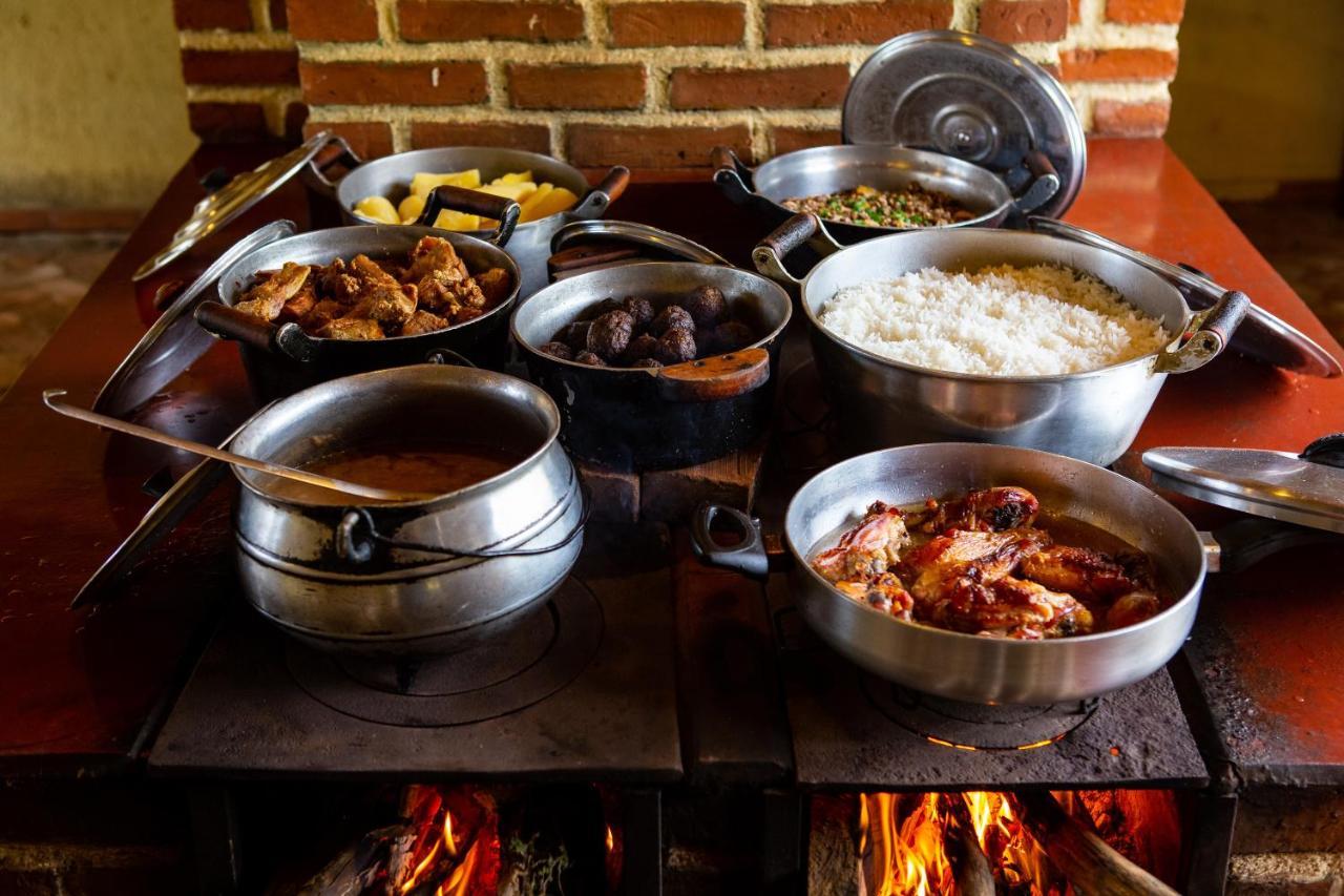 Garça Branca - Restaurante e Pousada Rural São Roque de Minas Exterior foto